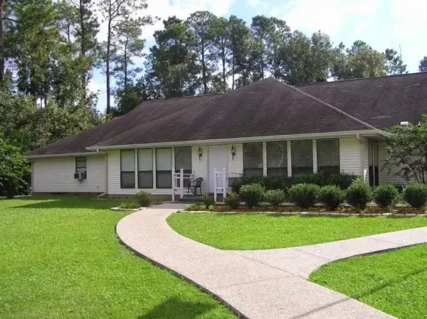 Home of Grace  –  Women’s Campus Featured Image