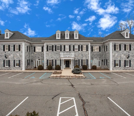 Rolling Hills Recovery Center Featured Image