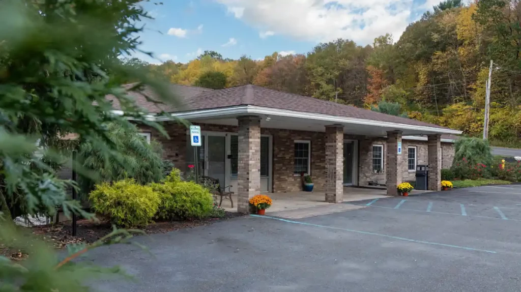 STR Behavioral Health Silver Pines Featured Image