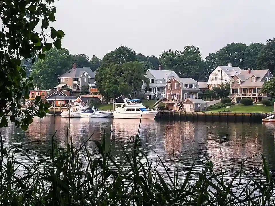 Warwick Featured Image